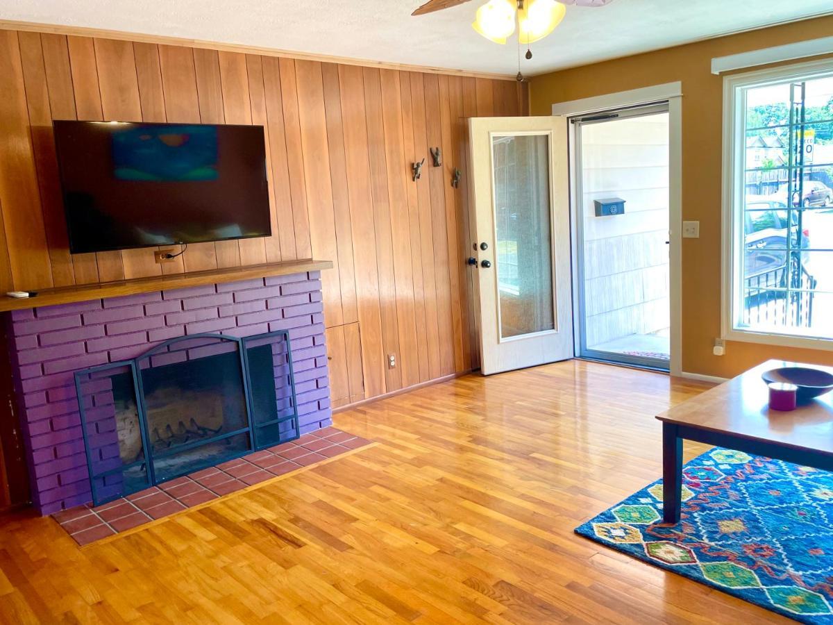 Colorful 50's Ranch In The Heart Of Eugene